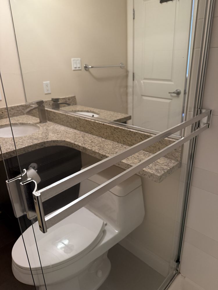 Shower glass after cleaning