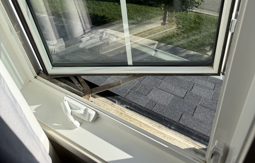 Window track before cleaning